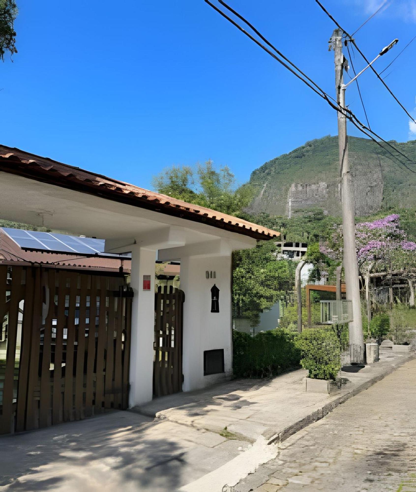 Paraiso Comary-400M Cbf-900M Feira Alto Villa Teresopolis Exterior photo